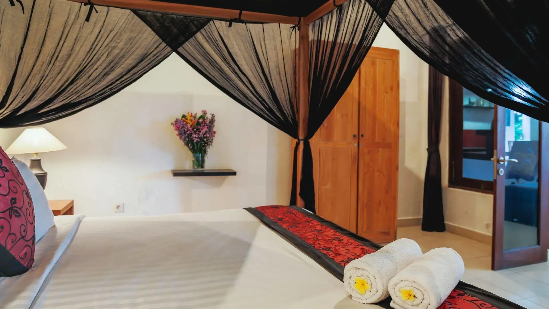 Villa Bali Caviar Seminyak   Seminyak (Bali)